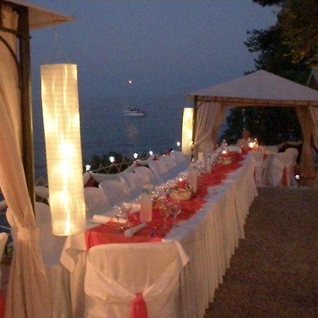 Anatoli Hotel Agia Marina  Buitenkant foto
